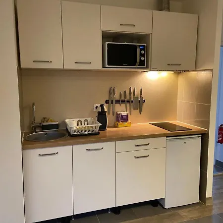 Apartman Fonctionnel A L'entree De Bordeaux *