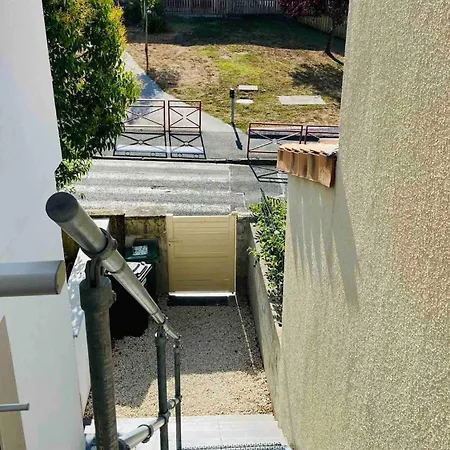 Apartman Fonctionnel A L'entree De Bordeaux